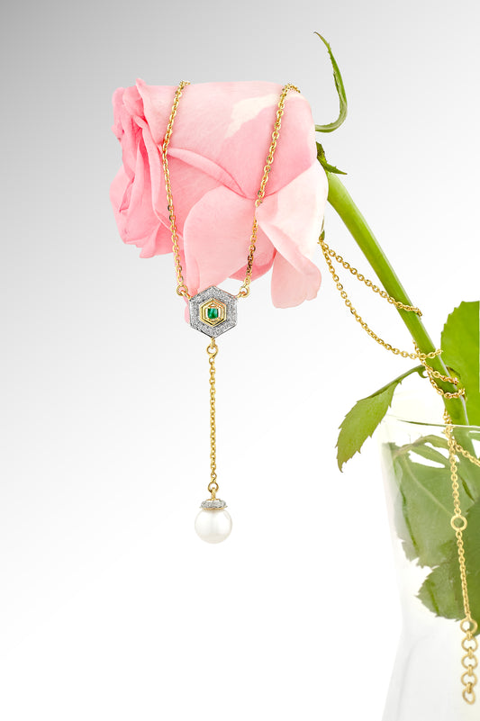 Shimmering Diamonds Pendant